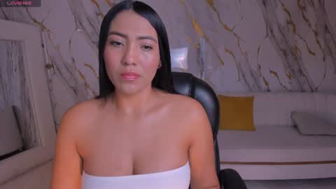 Natalie Lewis online show from 24, 6, 2026