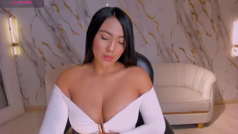 Natalie Lewis online show from 27, 6, 2026
