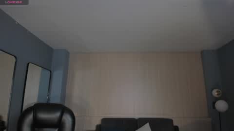 Natalie Lewis online show from 4, 7, 2026