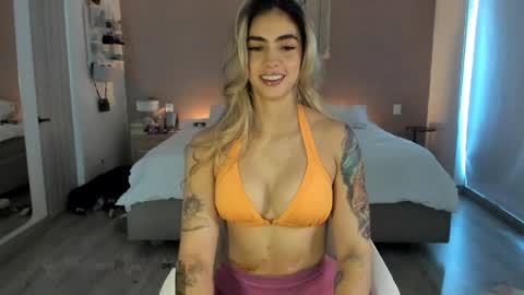 anatalybee online show from 4, 5, 2026