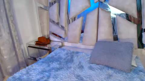 Snapshot of natalyefoster chatting on 18, 5, 2026 Natalye foster online show from 18, 5, 2026