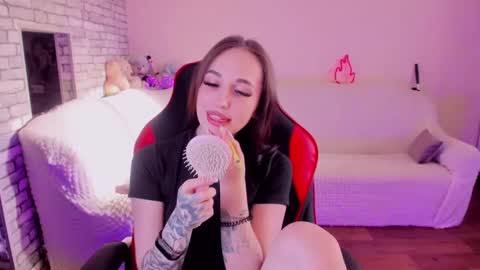 Snapshot of natalyfreman chatting on 3, 2, 2025 Nataly online show from 3, 2, 2025