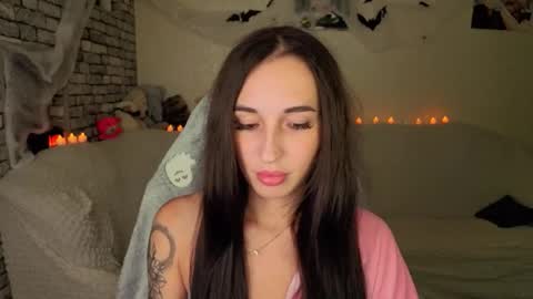 Snapshot of natalyfreman chatting on 17, 10, 2025 Nataly online show from 17, 10, 2025