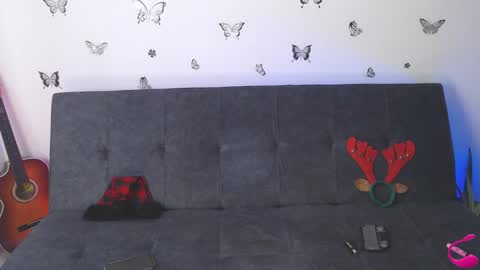   online show from 23, 12, 2024