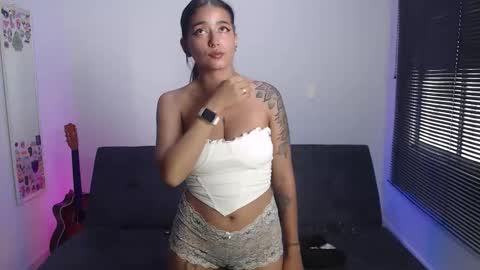   online show from 30, 11, 2025