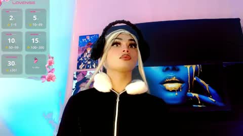 Snapshot of natasha_clifford chatting on 11, 5, 2026 natasha_clifford online show from 11, 5, 2026