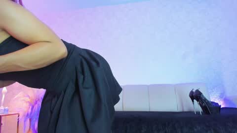  Natasha Foxxx online show from 6, 5, 2026