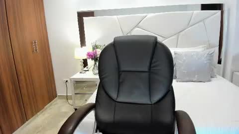 natasha kiim online show from 28, 6, 2026