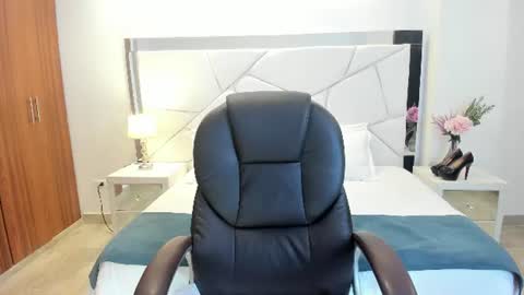 natasha kiim online show from 31, 7, 2026