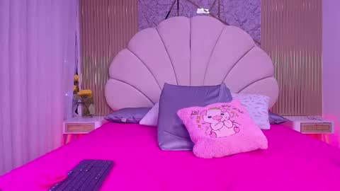 Natasha online show from 6, 5, 2026