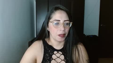 Natasha Smithe  online show from 10, 2, 2025