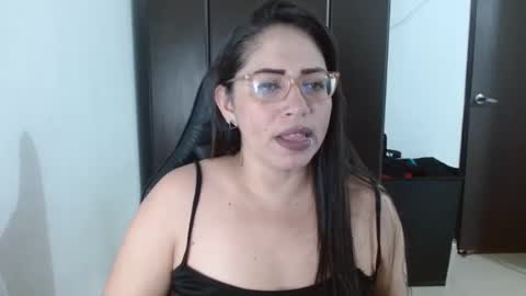 Natasha Smithe  online show from 6, 3, 2025