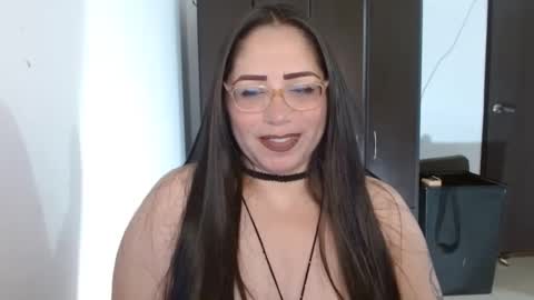 Natasha Smithe  online show from 22, 9, 2025