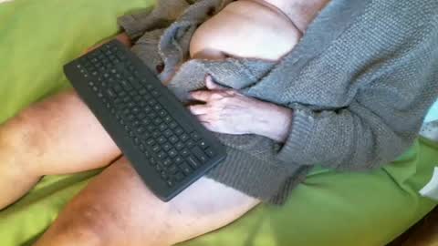 nate1x online show from 12, 12, 2024