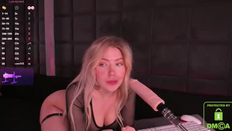 Snapshot of natehalll chatting on 8, 3, 2025 NATE online show from 8, 3, 2025