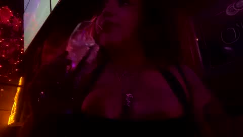 nathalia online show from 4, 10, 2025