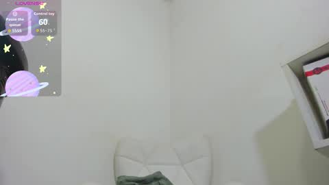 Nathalia Isaza online show from 25, 11, 2025