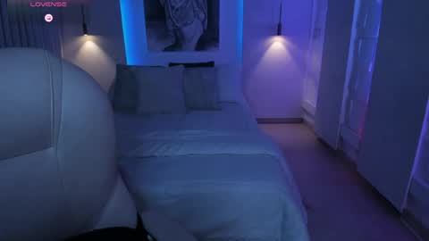 NATHALIE online show from 30, 4, 2026