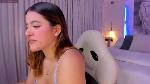 Snapshot of nathalie_rivers chatting on 30, 7, 2026 NATHALIE online show from 30, 7, 2026