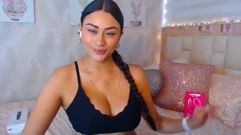 Nathalie Rose online show from 27, 3, 2026