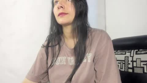Nathaly online show from 5, 5, 2026