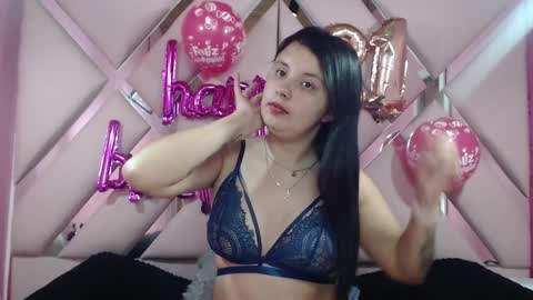 nathaly low online show from 17, 1, 2025