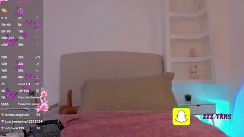 NATHALY  online show from 28, 2, 2025