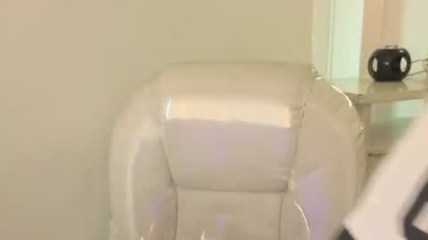 nathalyy_ds online show from 30, 7, 2026