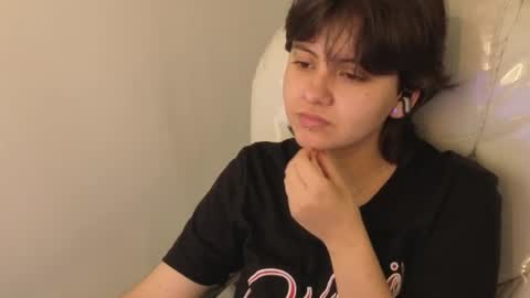 nathalyy_ds online show from 6, 8, 2026