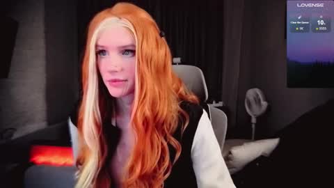 Snapshot of nathan_lucas chatting on 16, 11, 2025 This name is so sexy you cant pronounce it. online show from 16, 11, 2025
