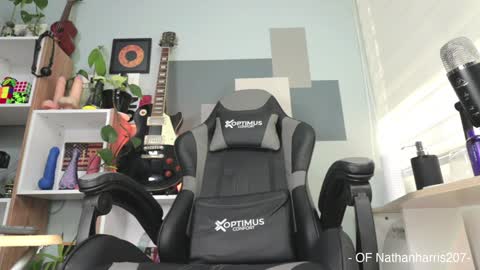 Nathan Harris online show from 31, 1, 2025