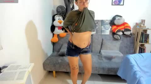 Snapshot of natt_op chatting on 23, 10, 2025 natt_op online show from 23, 10, 2025