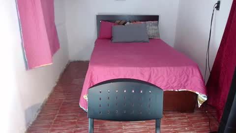 Snapshot of natty_01 chatting on 13, 12, 2024 natalia online show from 13, 12, 2024