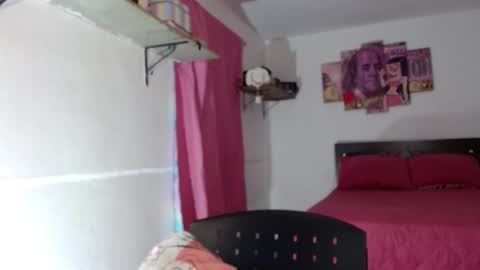 Snapshot of natty_01 chatting on 23, 12, 2024 natalia online show from 23, 12, 2024