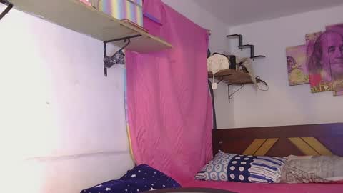 Snapshot of natty_01 chatting on 18, 1, 2025 natalia online show from 18, 1, 2025