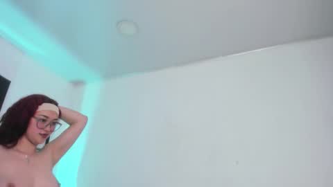 natty_redvelvet online show from 14, 11, 2025