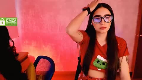 Snapshot of natval_ chatting on 22, 12, 2024 Natalia Valeria online show from 22, 12, 2024