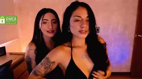 Snapshot of natval_ chatting on 1, 2, 2025 Natalia Valeria online show from 1, 2, 2025