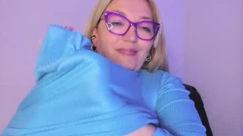 Nataly online show from 10, 10, 2025