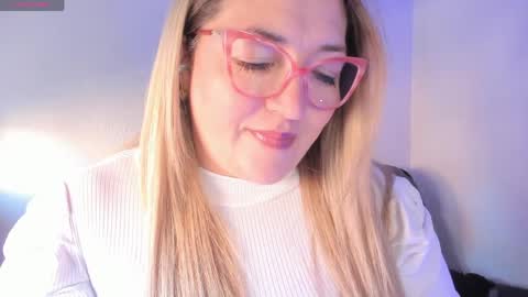 Nataly online show from 31, 3, 2026