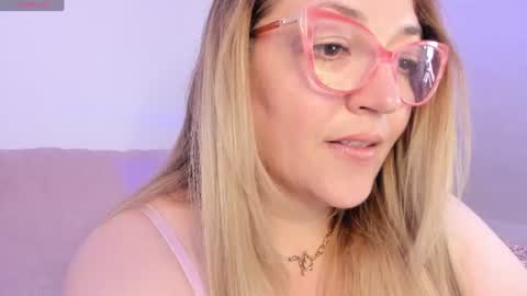Snapshot of naty__mature_ chatting on 1, 7, 2026 Nataly online show from 1, 7, 2026