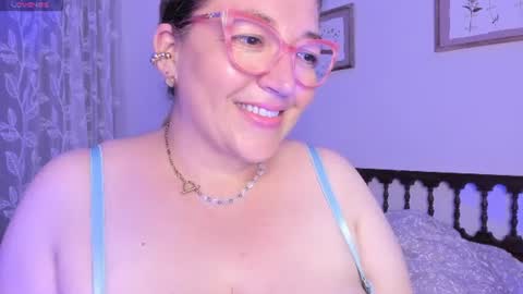 Snapshot of naty__mature_ chatting on 3, 7, 2026 Nataly online show from 3, 7, 2026