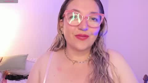 Snapshot of naty__mature_ chatting on 12, 7, 2026 Nataly online show from 12, 7, 2026