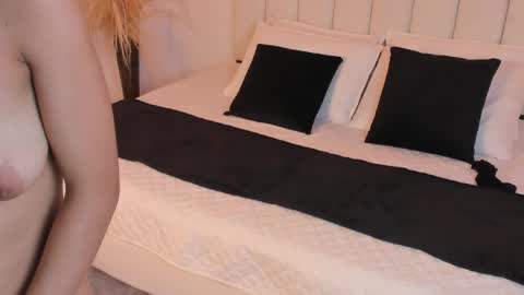 naty_rose23 online show from 1, 4, 2026