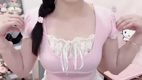 Kiki online show from 3, 8, 2026