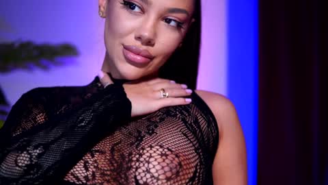 Naty online show from 23, 12, 2024