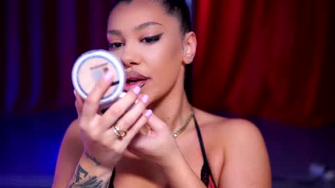 Naty online show from 24, 12, 2024