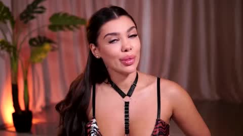 Naty online show from 30, 4, 2026