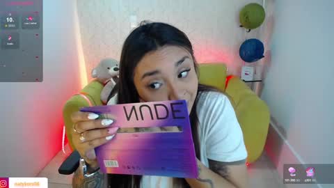 Snapshot of natykors_m_ chatting on 5, 2, 2025 Sofia  IG Natykors08 online show from 5, 2, 2025