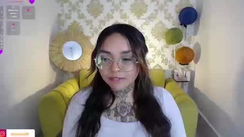 Snapshot of natykors_m_ chatting on 12, 3, 2025 Sofia  IG Natykors08 online show from 12, 3, 2025